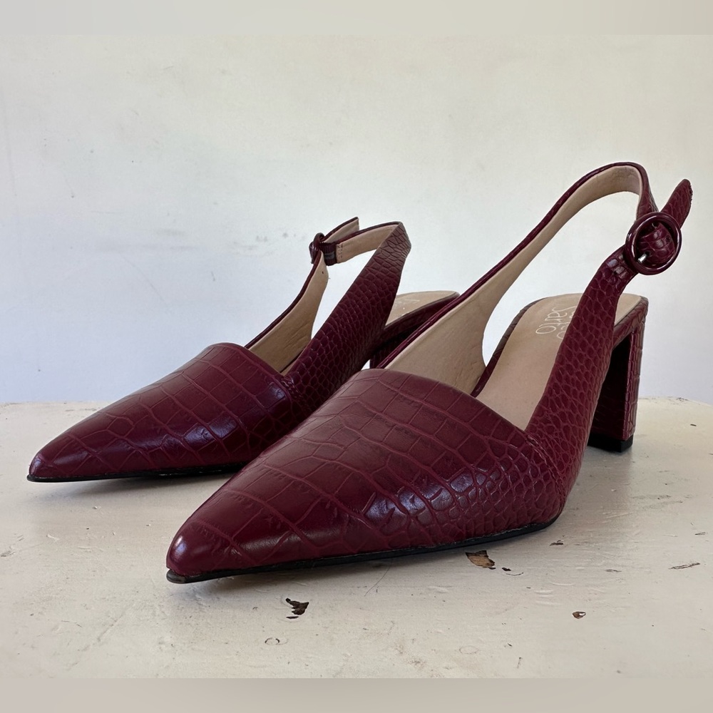Franco Sarto Burgundy Croc-Embossed Heels